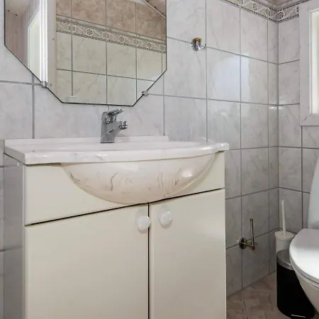 6 Person Holiday In * Норборг